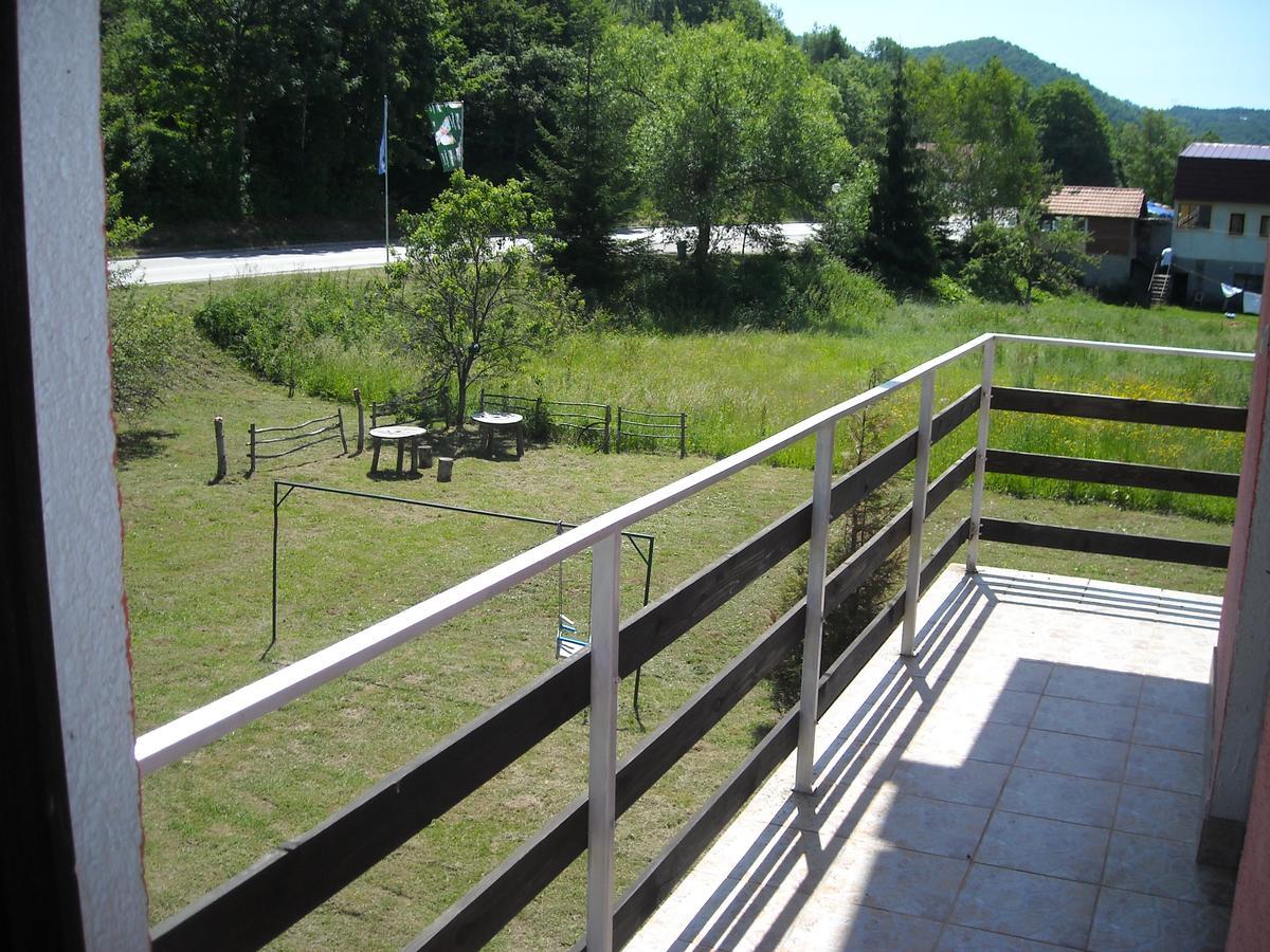 Motel Sretno Good Luck Trnovo Dış mekan fotoğraf